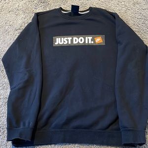Nike sweatshirt